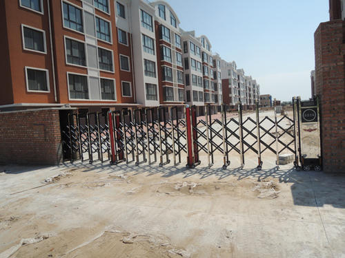 電動伸縮門在日常使用中容易發(fā)生的問題？